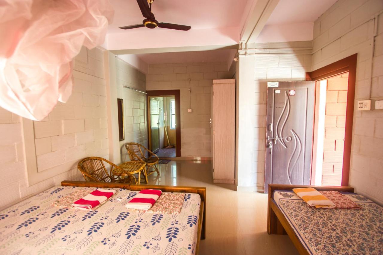 Hari Om Hotel Gokarna  Kültér fotó