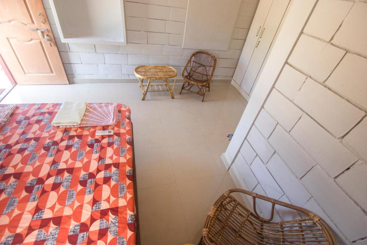 Hari Om Hotel Gokarna  Szoba fotó